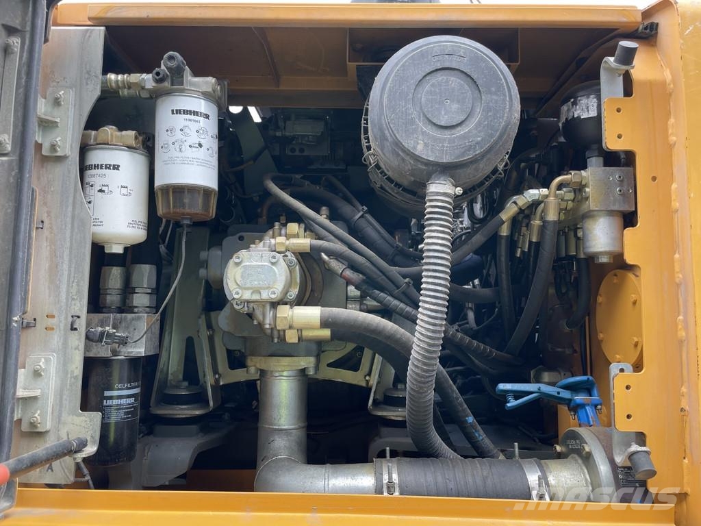 Liebherr LH 24 Rupsgraafmachines