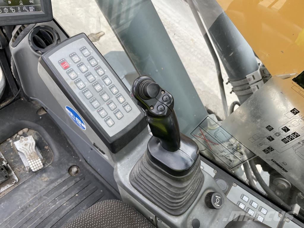 Liebherr LH 24 Rupsgraafmachines