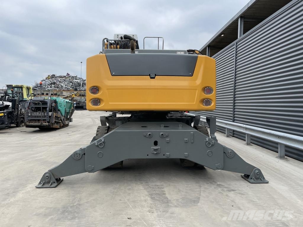 Liebherr LH 24 Rupsgraafmachines