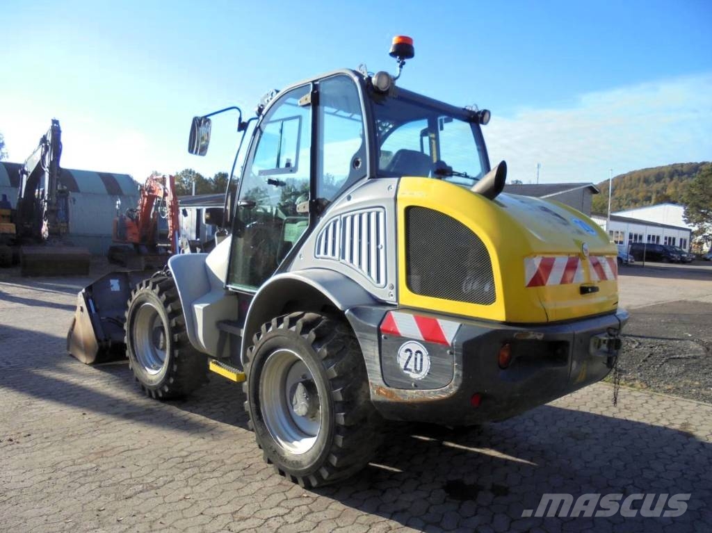 Kramer 8115 Iekrāvēji uz riteņiem