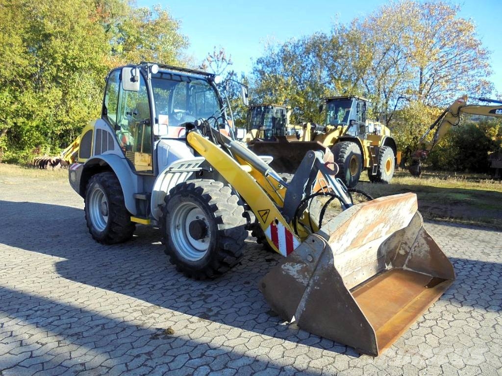 Kramer 8115 Iekrāvēji uz riteņiem