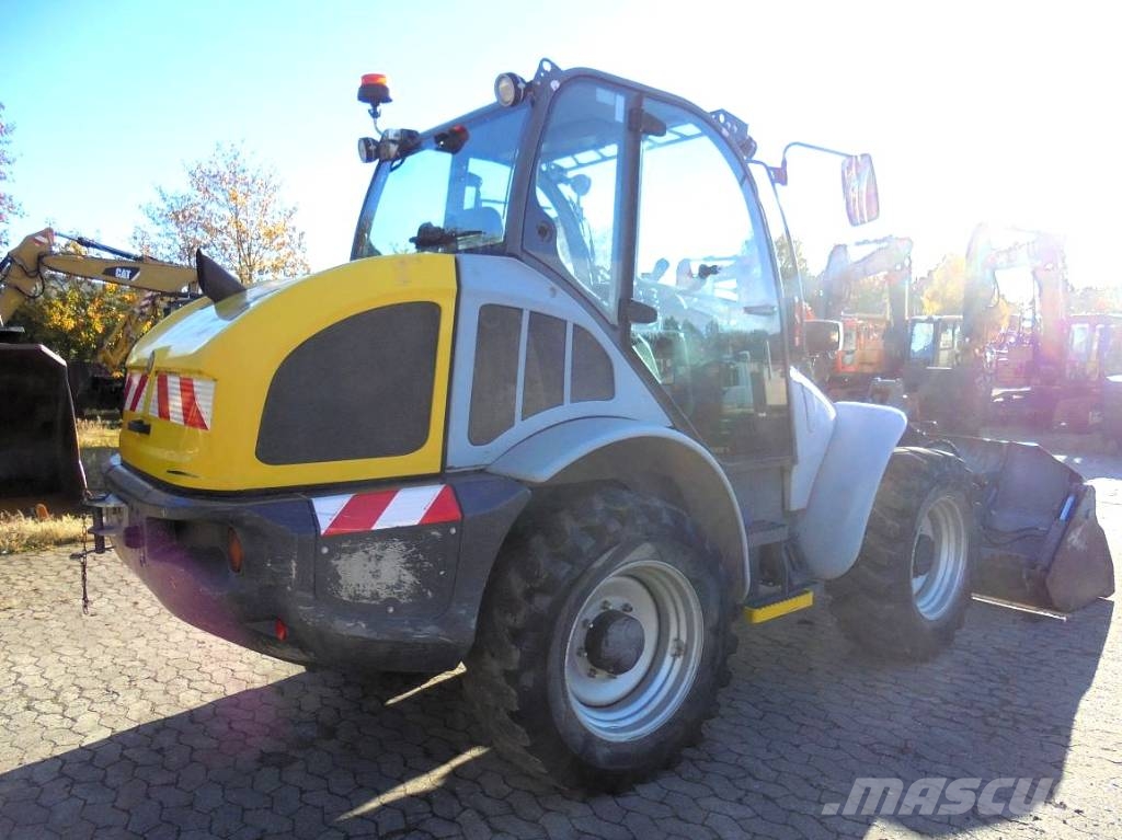 Kramer 8115 Iekrāvēji uz riteņiem