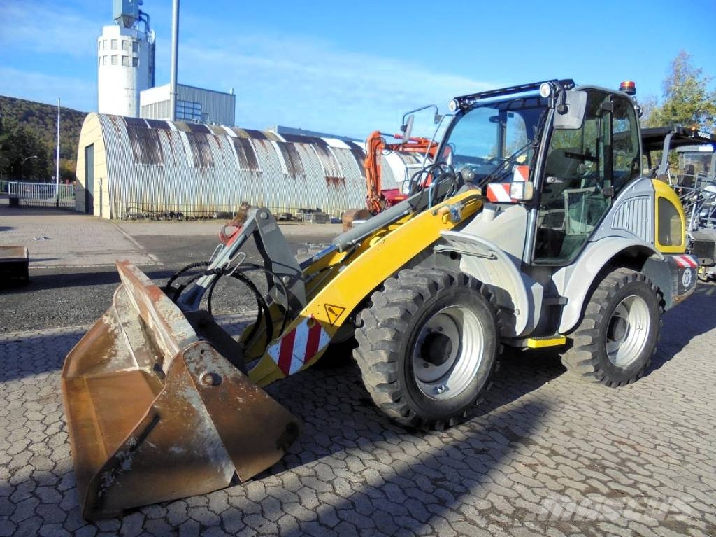 Kramer 8115 Iekrāvēji uz riteņiem