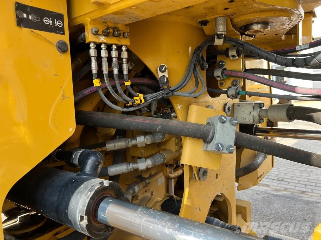 CAT 966M Aggregate Handler Low Hours 轮式装载机