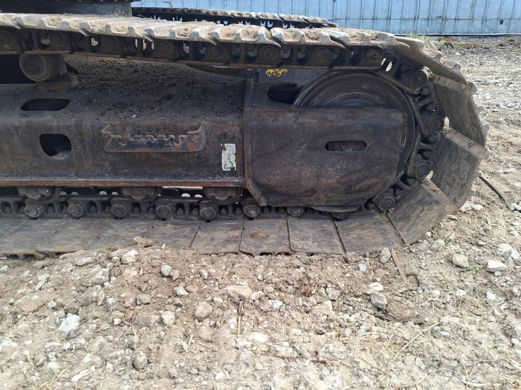 Hitachi ZX 130LCN-6 履带挖掘机