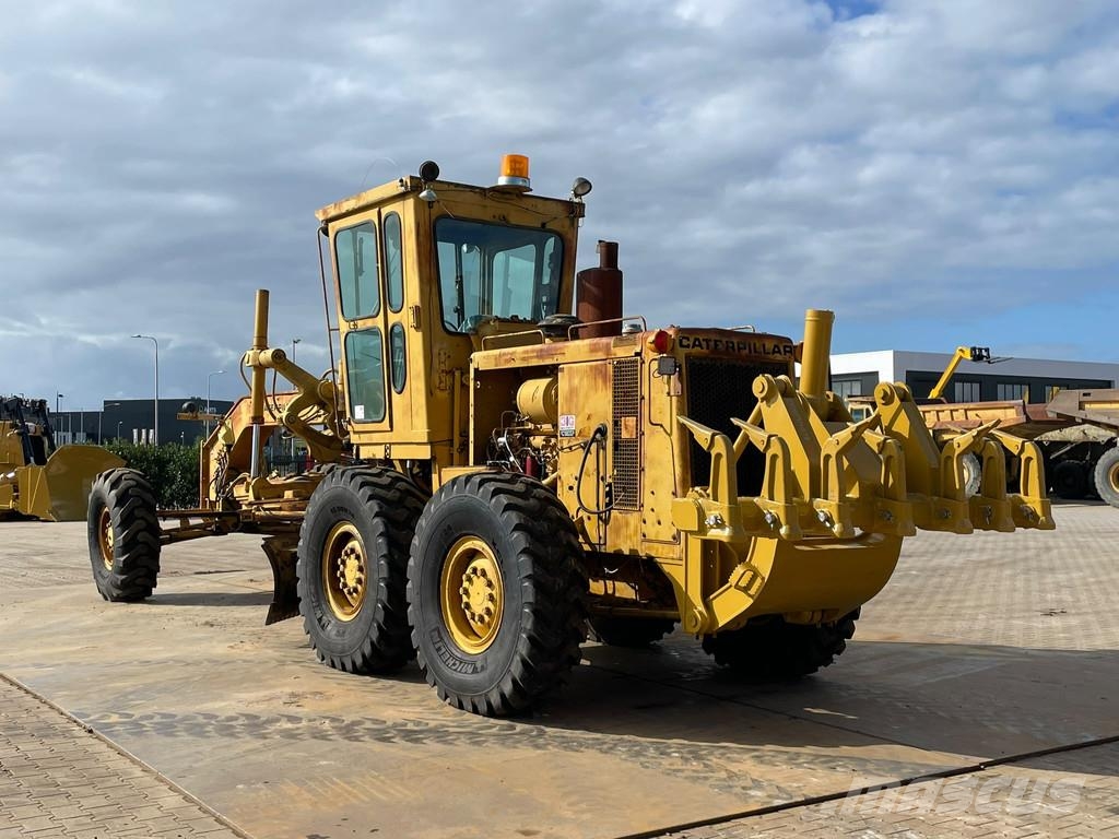 CAT 14G Väghyvlar