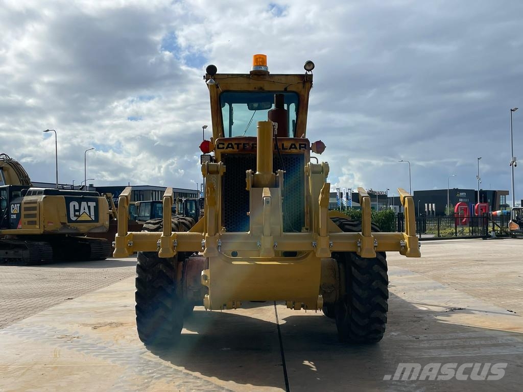 CAT 14G Väghyvlar