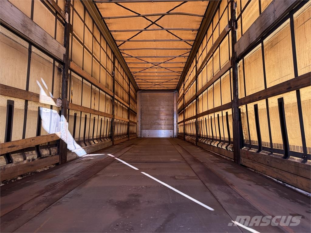 Kögel SN 24 VIN 606 Gardintrailer