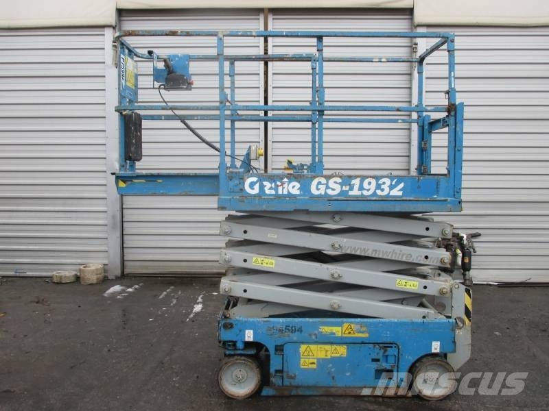 Genie GS 1932 Makasli platformlar
