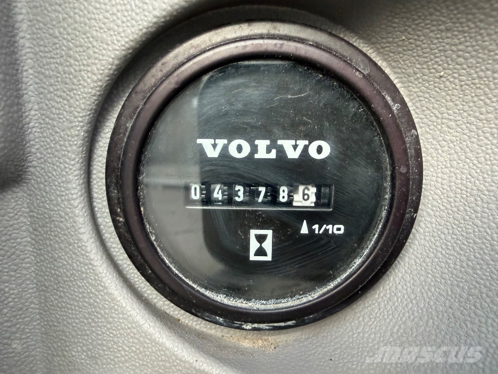 Volvo EW 60 E Колісні екскаватори