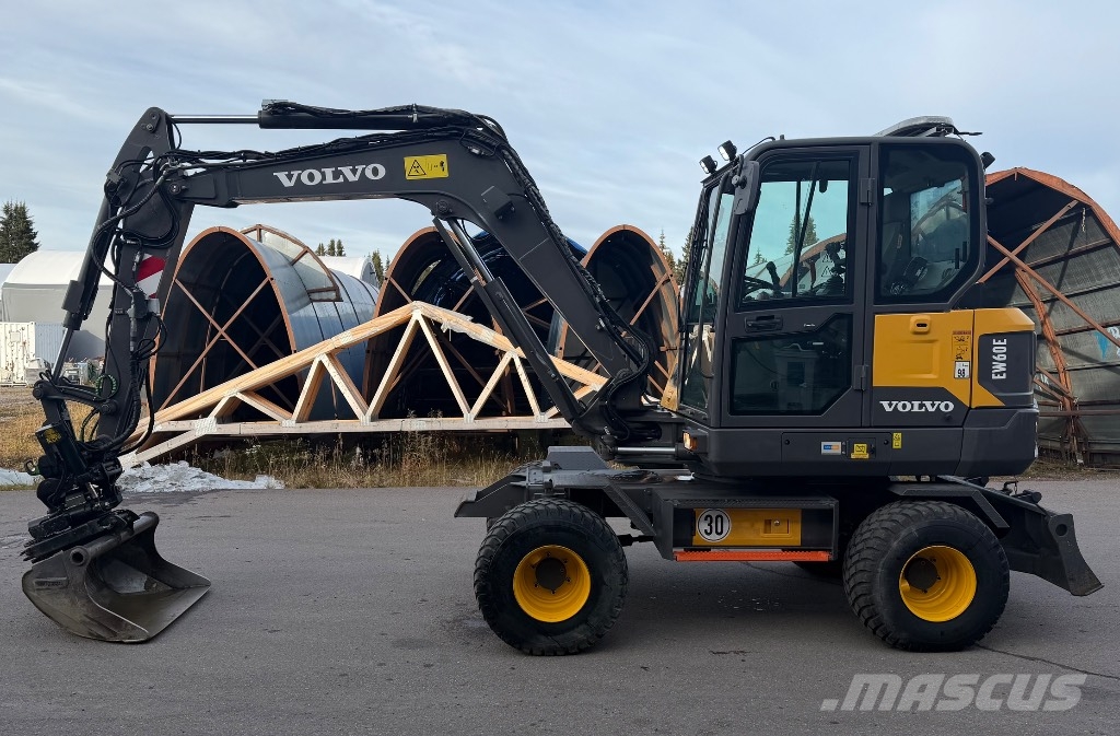 Volvo EW 60 E Колісні екскаватори