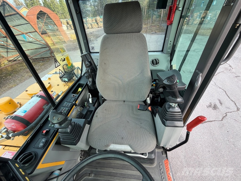 Volvo EW 60 E Колісні екскаватори