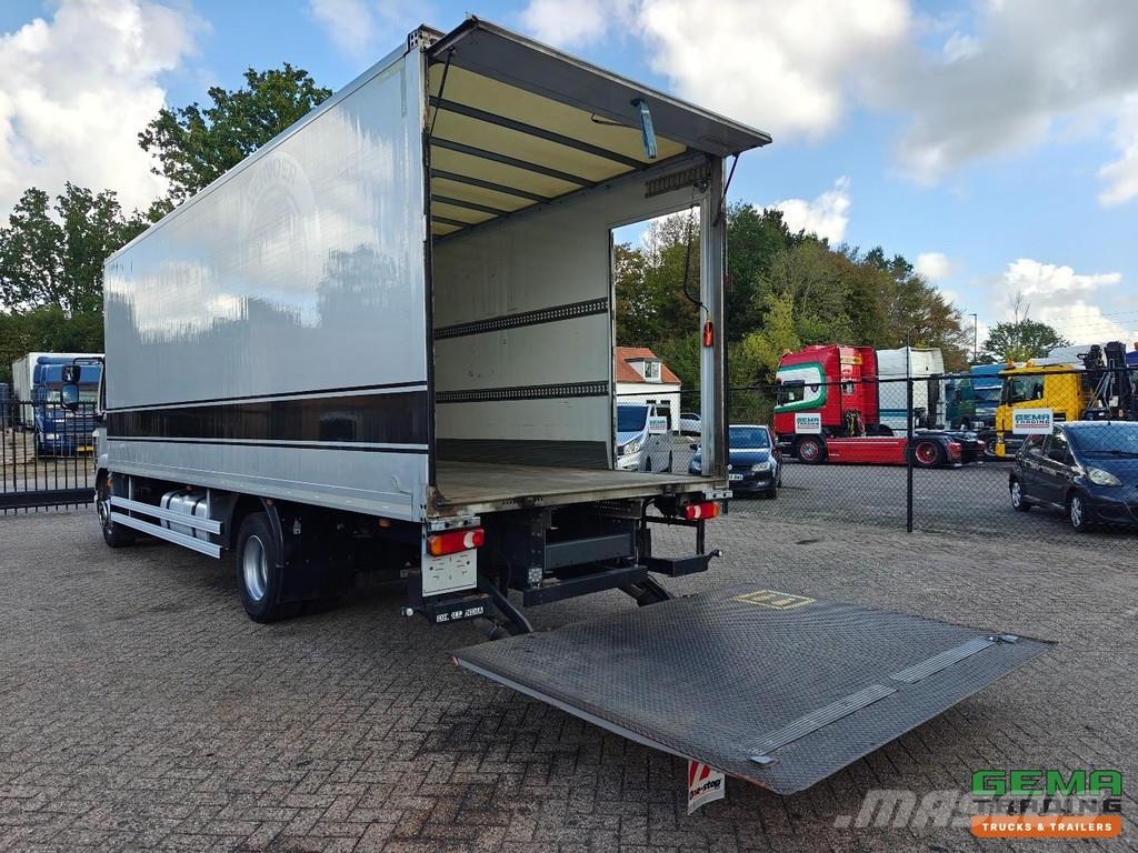 DAF LF 230 FA 4x2 SleeperCab Euro6C - Enclosed Box 7.3 Box body trucks