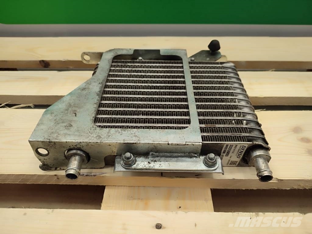  DENSO 332/U6893 JCB  fuel cooler Fastrac 8330 Radiateurs