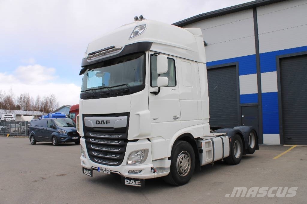 DAF XF 530 FTS 曳引機組件