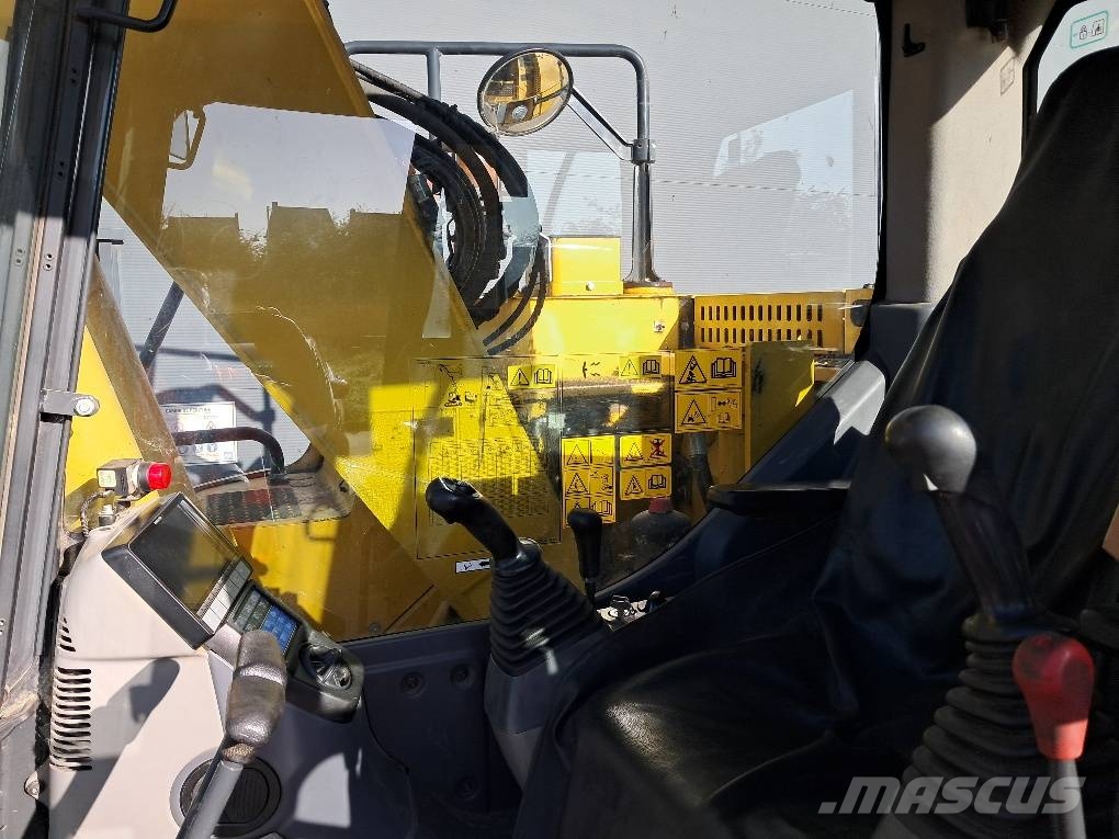 Komatsu PC138US-10 Pásové rýpadlá