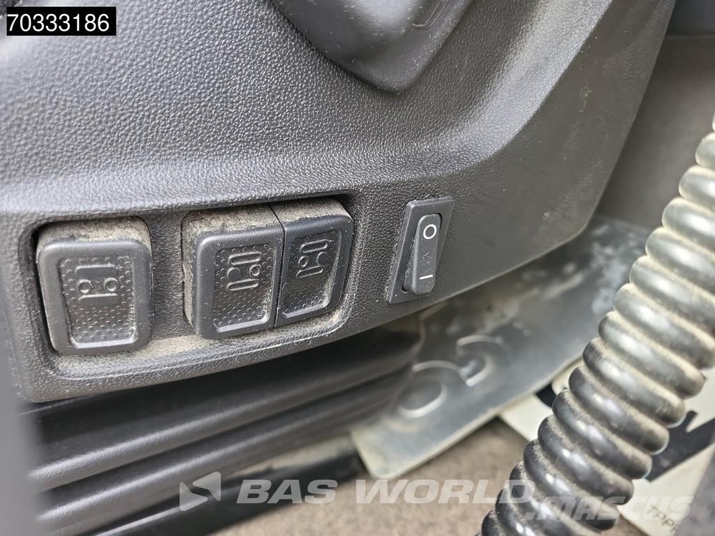 DAF XB 230 4X2 12tonner 1500kg Ladebordwand Automatic Camiones con caja de remolque