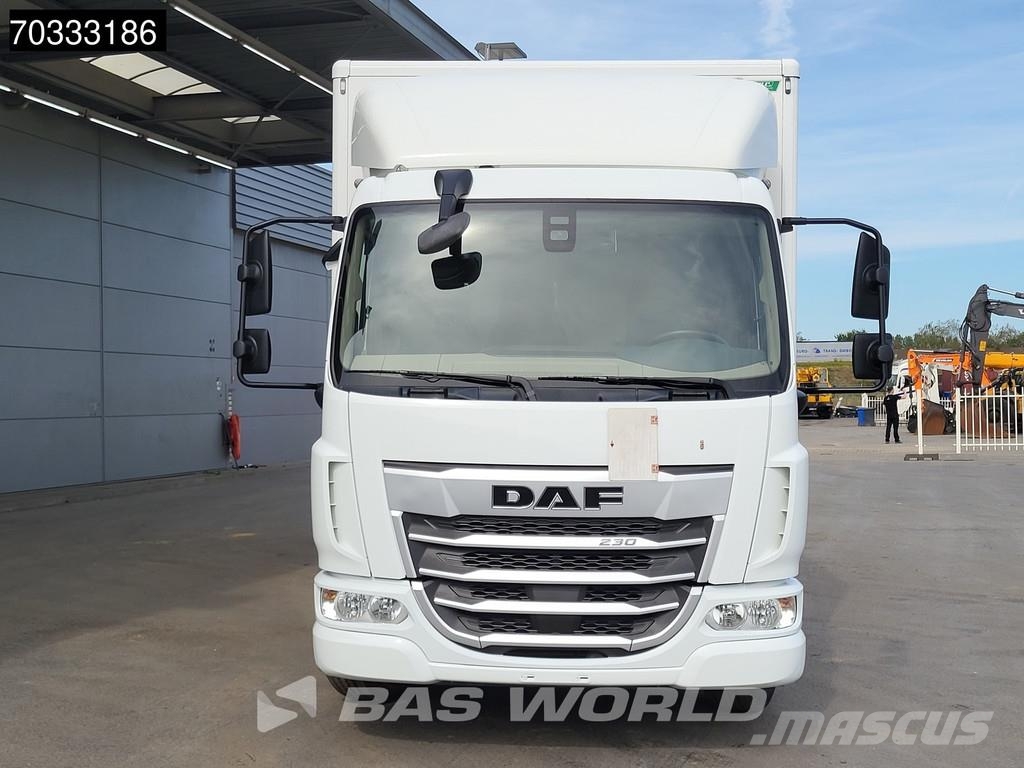 DAF XB 230 4X2 12tonner 1500kg Ladebordwand Automatic Camiones con caja de remolque