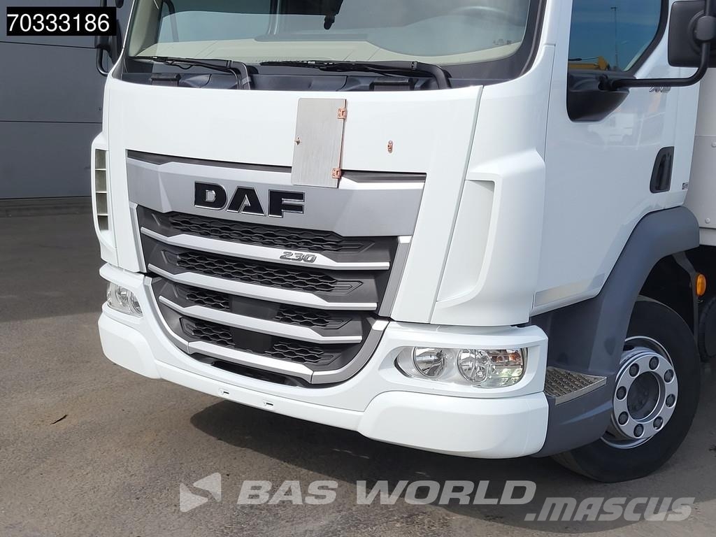 DAF XB 230 4X2 12tonner 1500kg Ladebordwand Automatic Camiones con caja de remolque