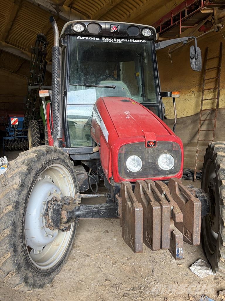 Massey Ferguson 5455 Traktorit