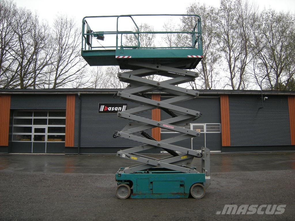 Genie GS 4047 シザースリフト