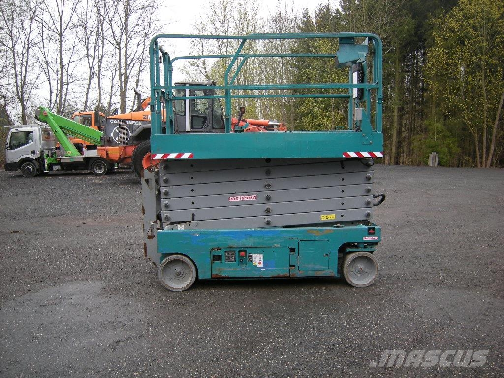 Genie GS 4047 Scissor lifts