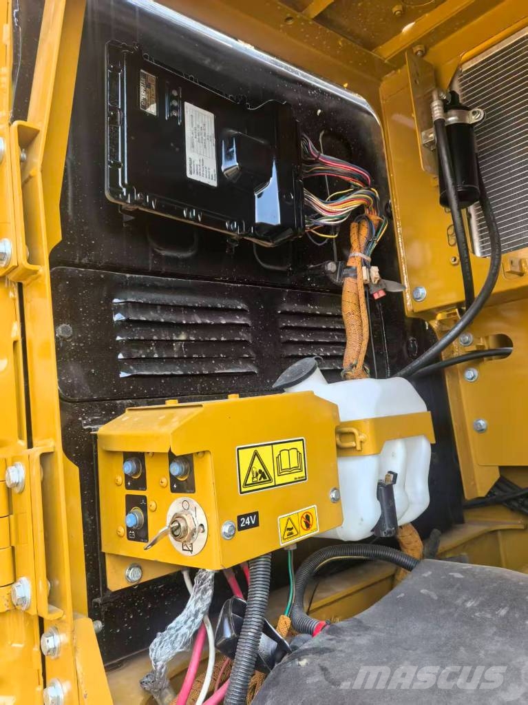 CAT 349 履带挖掘机