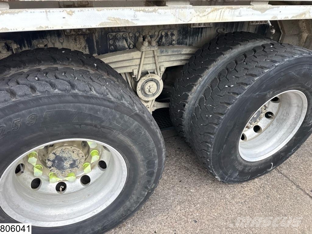 Volvo FMX 410 8x4, EURO 6, Liebherr 9m3, Betonmixers en pompen