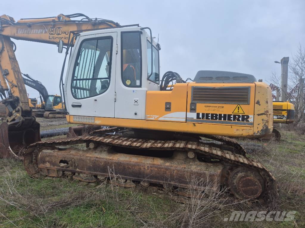 Liebherr 904 Колесни екскаватори