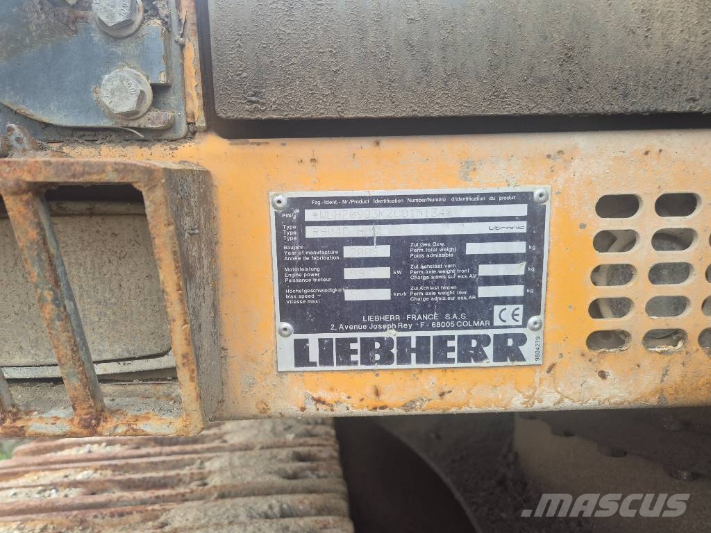 Liebherr 904 Колесни екскаватори