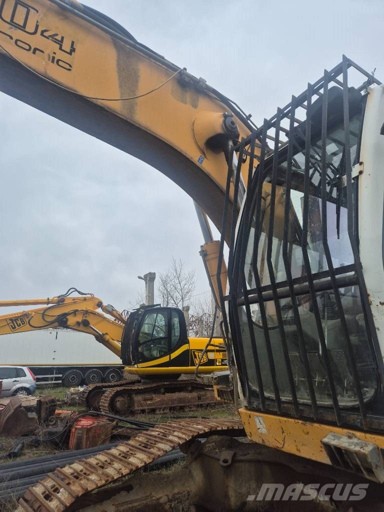 Liebherr 904 Колесни екскаватори