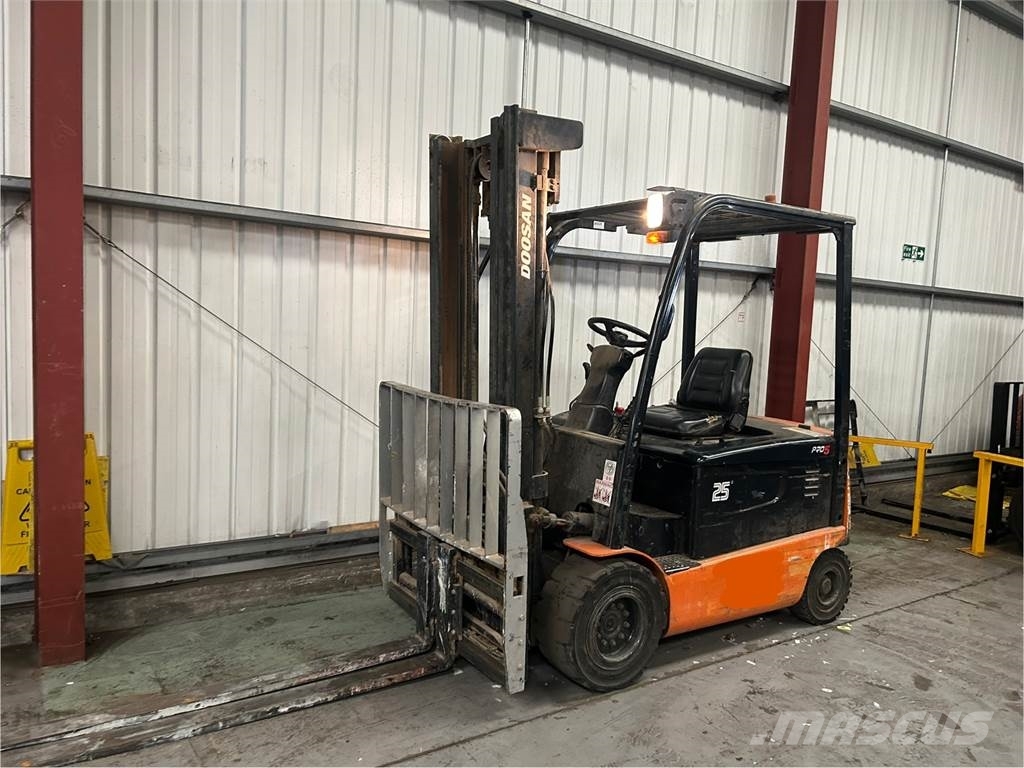 Doosan B25X-5 Sähkötrukit