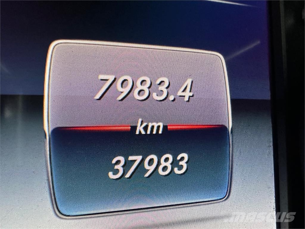 Mercedes-Benz X VIN 869 Voiture