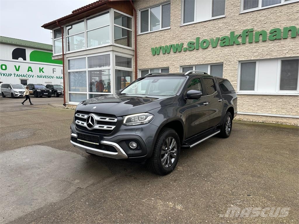 Mercedes-Benz X VIN 869 Voiture