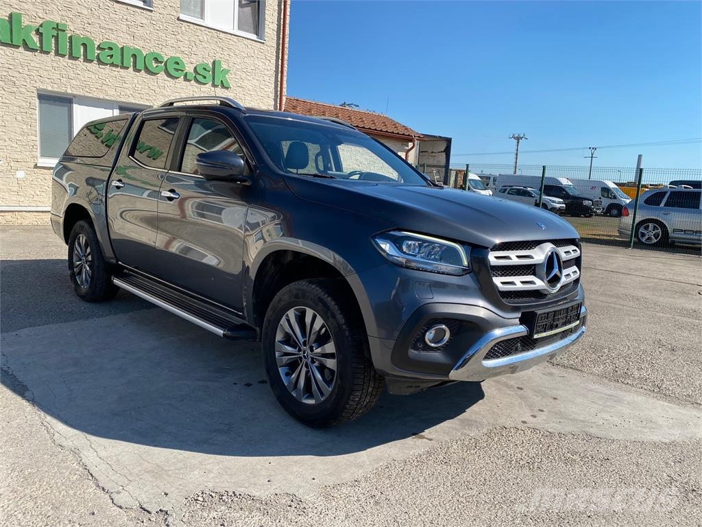 Mercedes-Benz X VIN 869 PKWs
