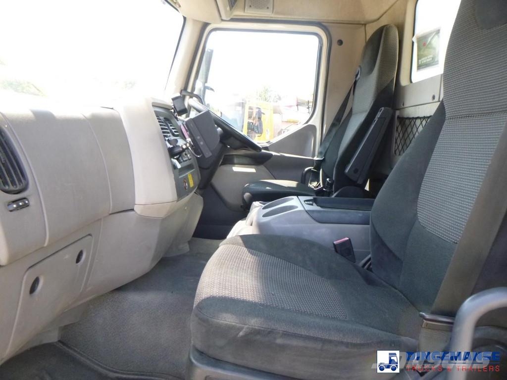 DAF LF 250 4x2 Whale vacuum tank 8 m3 콤비/진공 트럭