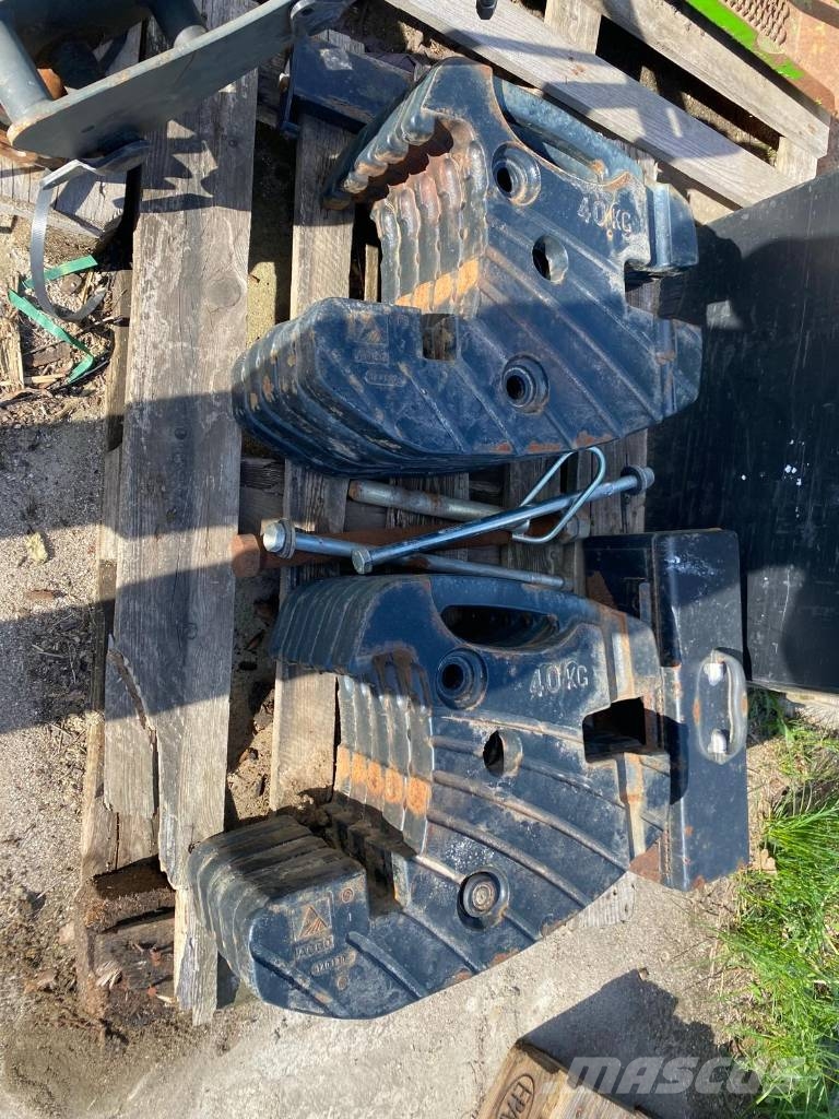 Agco, Valtra, Case, New Holland weights Predné závažie
