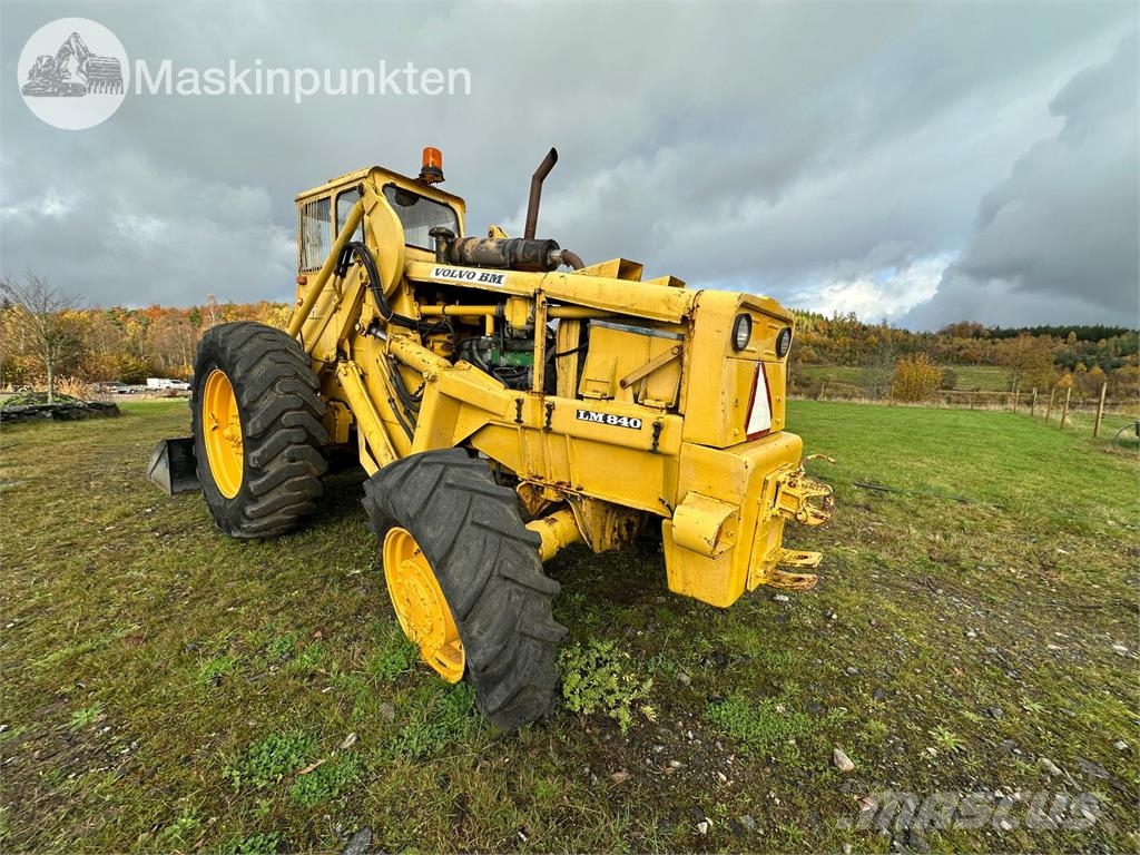 Volvo BM Lm 840 Iekrāvēji uz riteņiem