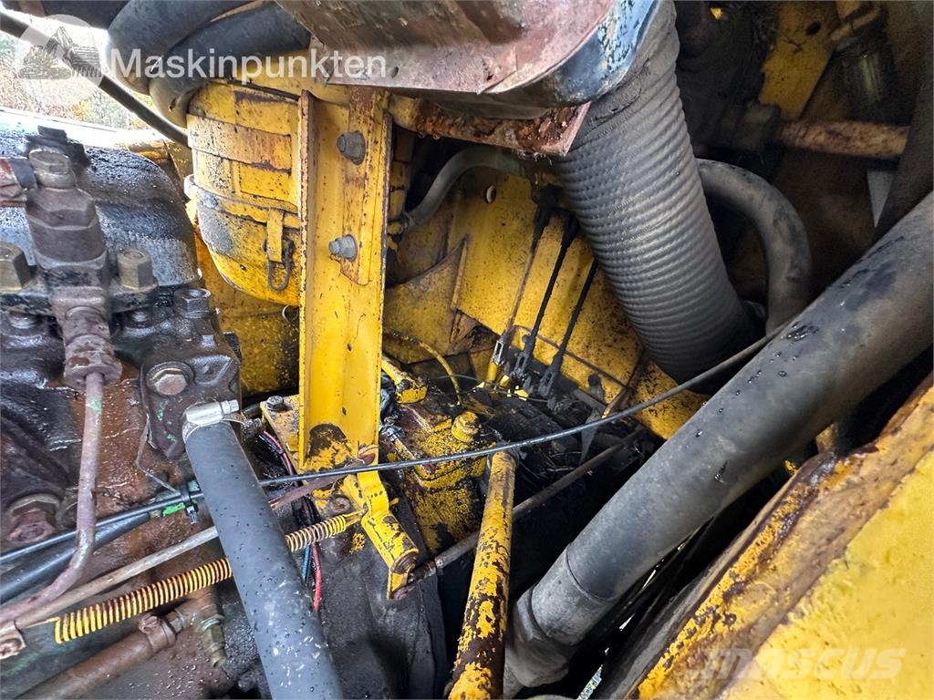 Volvo BM Lm 840 Iekrāvēji uz riteņiem