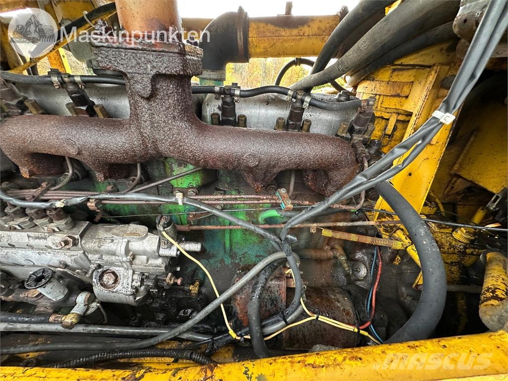 Volvo BM Lm 840 Iekrāvēji uz riteņiem
