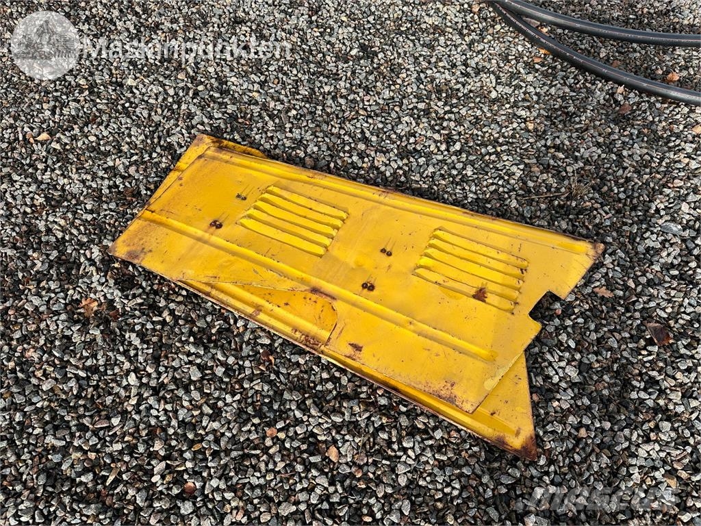 Volvo BM Lm 840 Iekrāvēji uz riteņiem