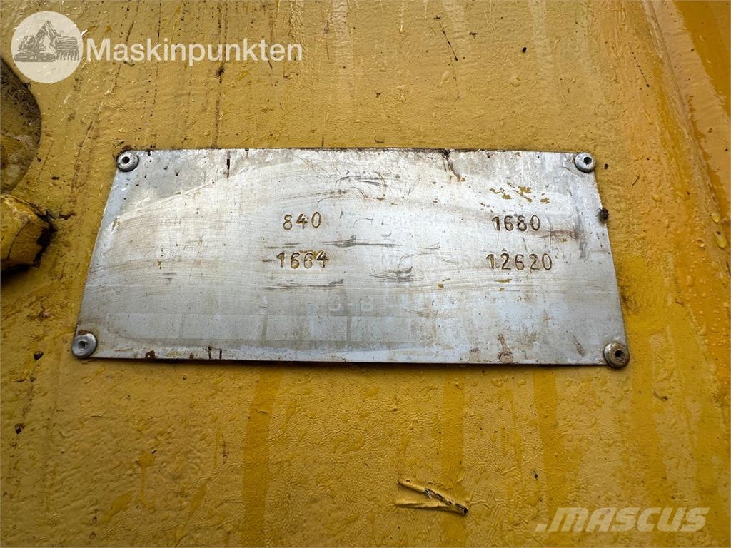 Volvo BM Lm 840 Iekrāvēji uz riteņiem