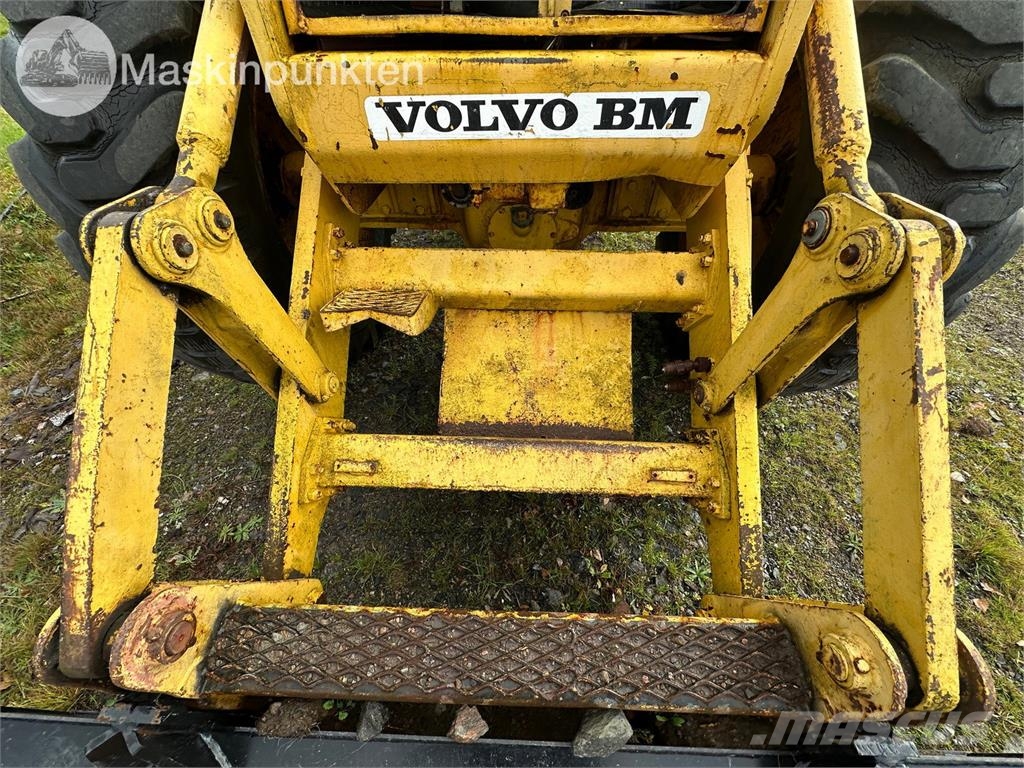 Volvo BM Lm 840 Iekrāvēji uz riteņiem
