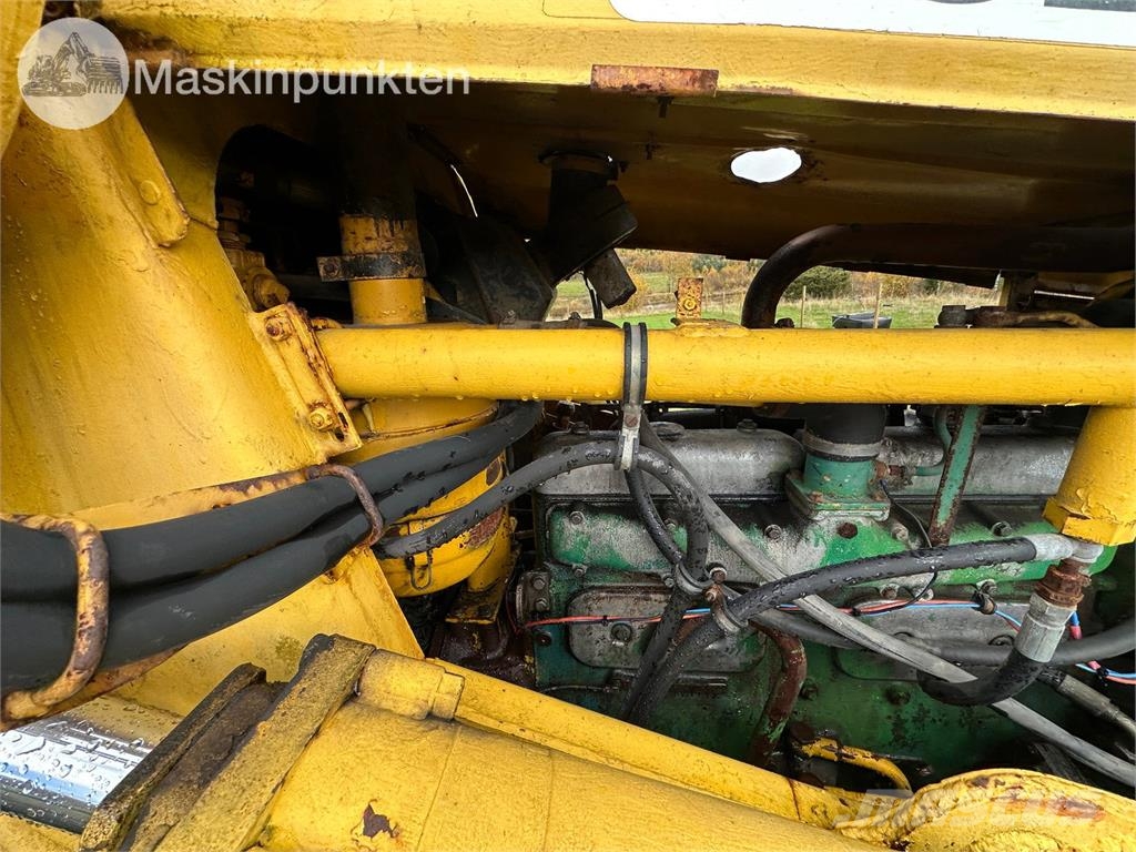 Volvo BM Lm 840 Iekrāvēji uz riteņiem