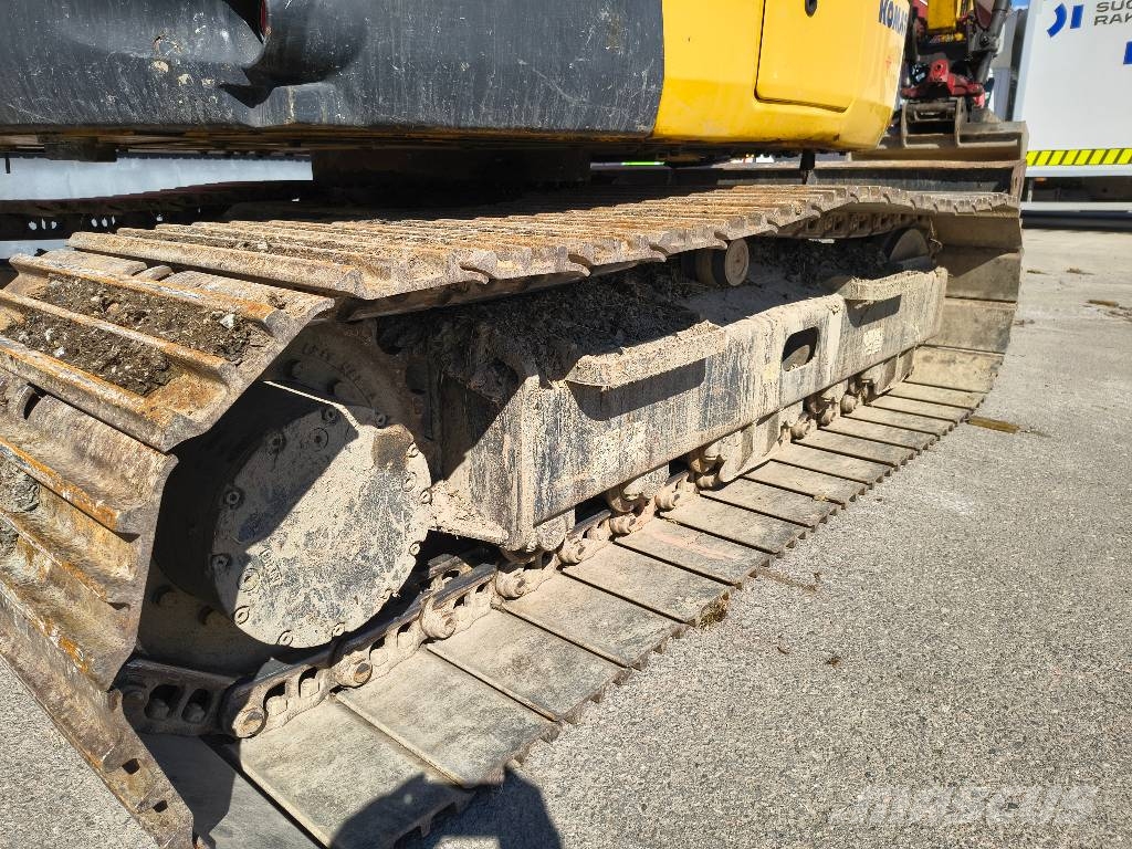 Komatsu PC 118 MR-8 حفارات زحافة