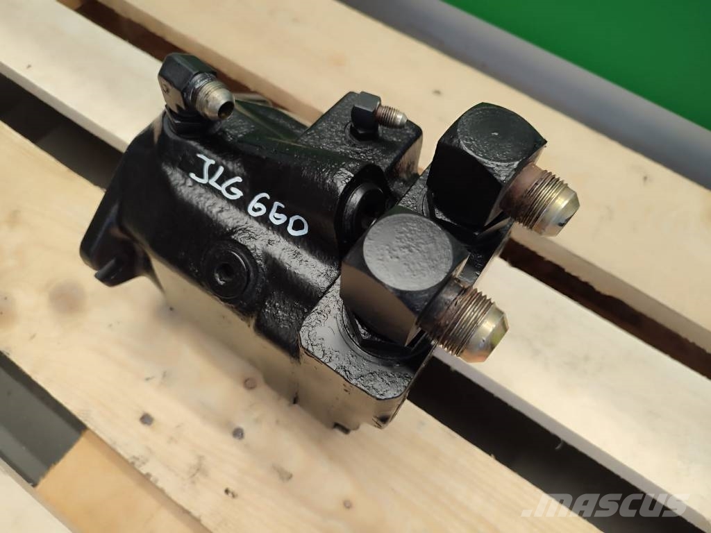  Hydraulic pump 971101/02 JLG 660 液压