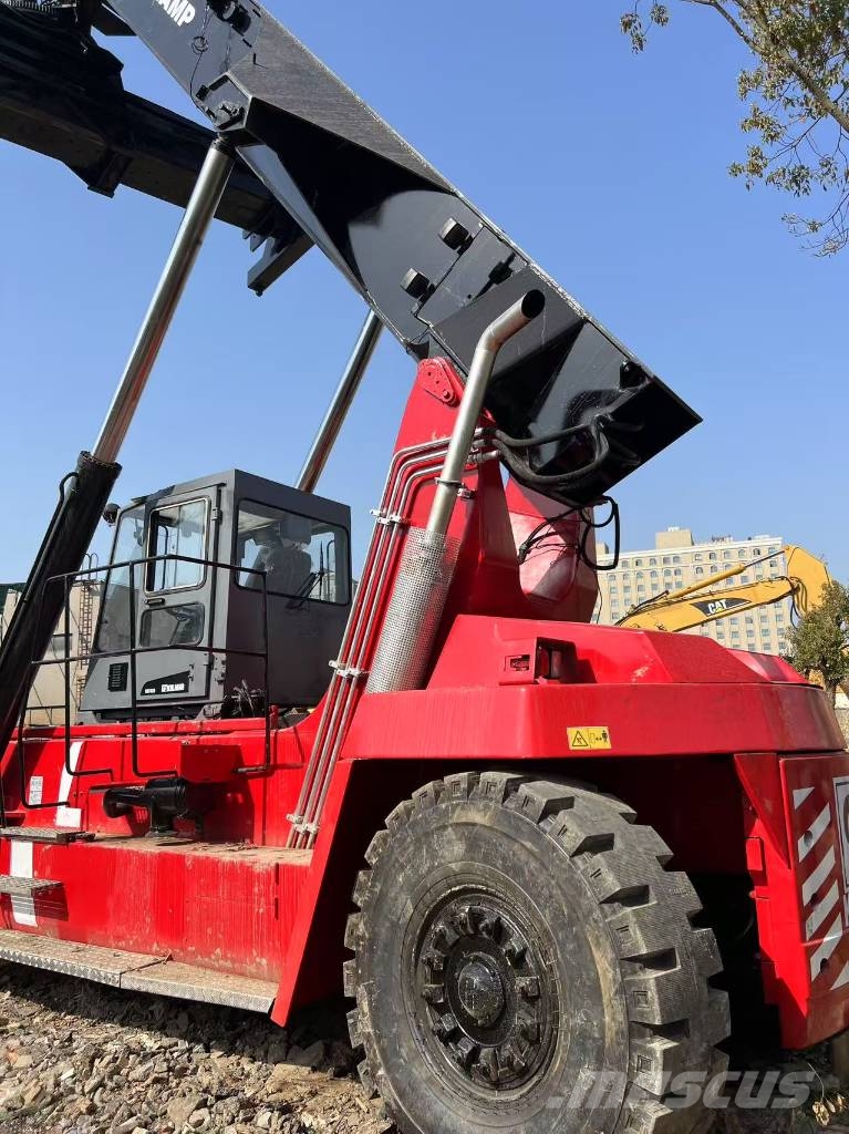 Kalmar DRT 450-62 S 5 Reachstackers