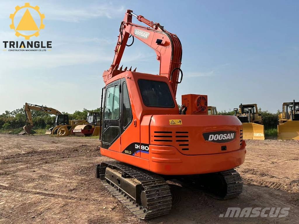 Doosan DH 80 Гусеничні екскаватори