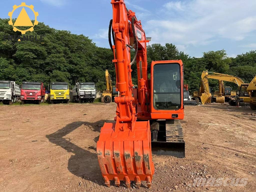 Doosan DH 80 Гусеничні екскаватори