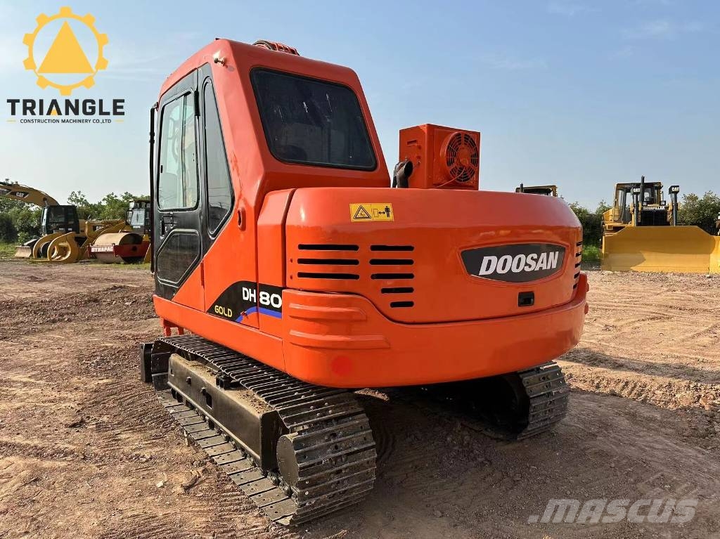 Doosan DH 80 Гусеничні екскаватори